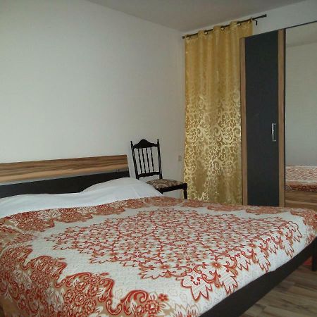 Hodak Apartment Nerezine Exterior foto